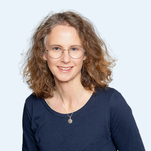 Team-Mitglied-Karin-Physiotherapie-und-Krankengymnastik-Susanne-Loeffler-in-Wiesbaden Team-Mitglied-Karin-Physiotherapie-und-Krankengymnastik-Susanne-Loeffler-in-Wiesbaden